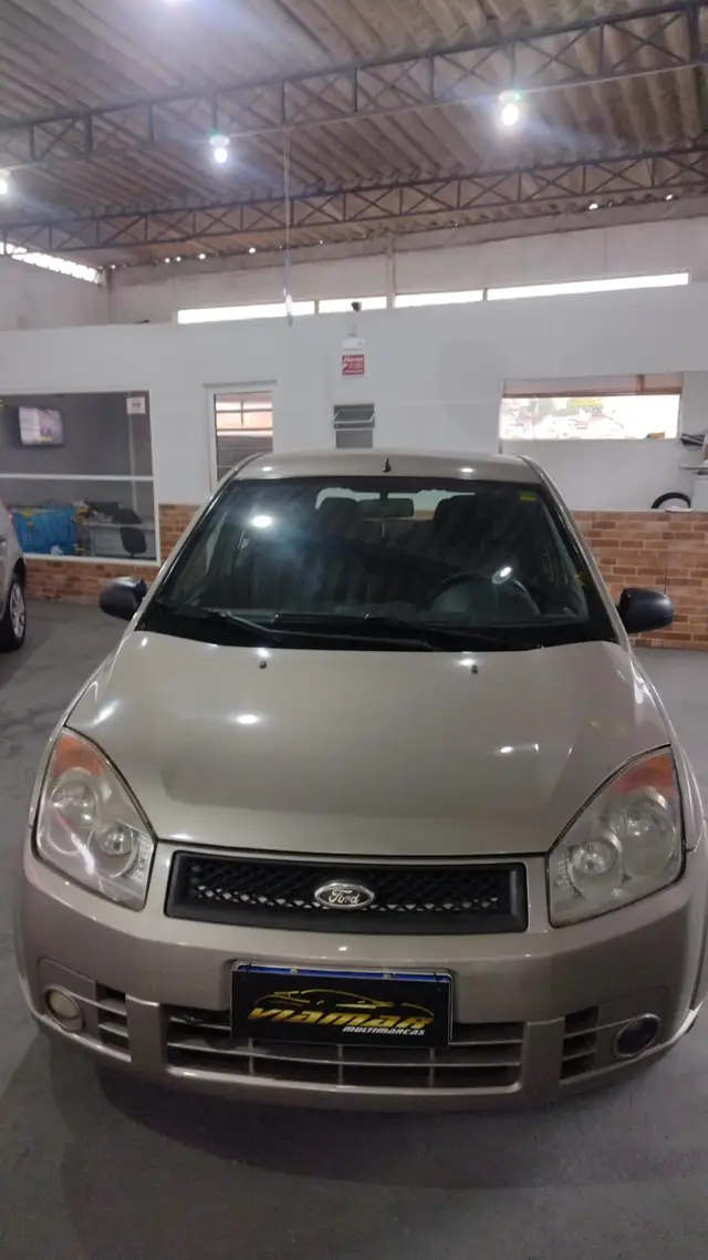 Carro Ford Fiesta Hatch 2008 1.0 (Flex)