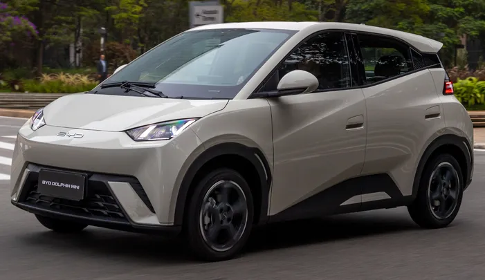 Especialistas identificam ataques cibernéticos que, em 30 s, sequestram dados, tomando o controle da direção e dos freios de modelos da Kia; nos EUA, medo de explosão e nova lei
