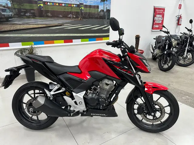 Moto Honda CB 300F Twister 2023 (ABS)