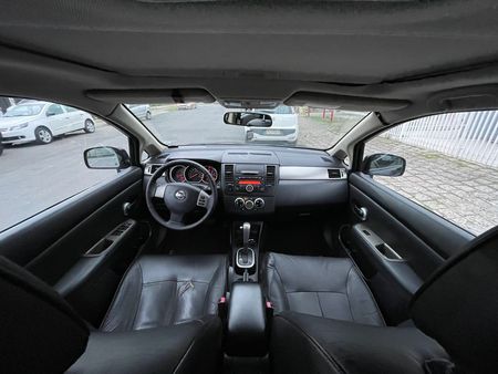 Tiida SL 1.8 (flex) (aut)