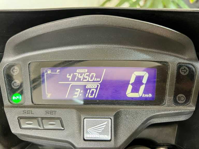 alt=