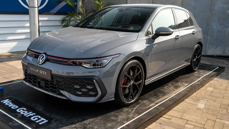 Volkswagen Golf GTI voltará ao Brasil em 2025