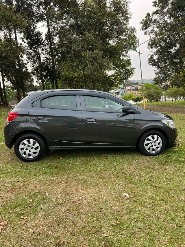 Carro Chevrolet Onix 2017 1.0 Joy SPE/4