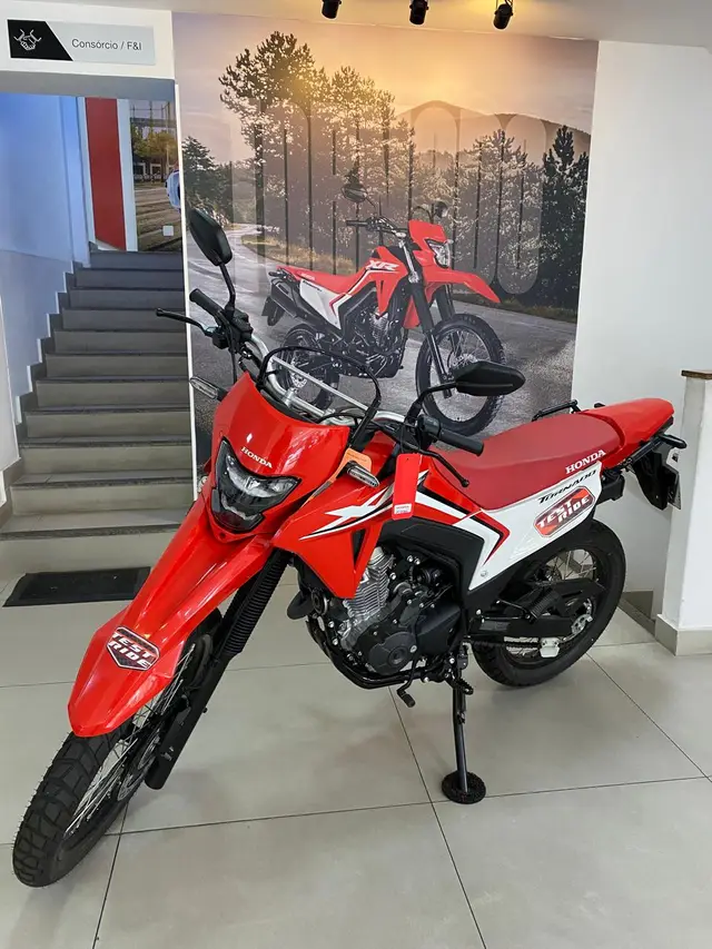 Moto Honda XR 300L 2026 Tornado