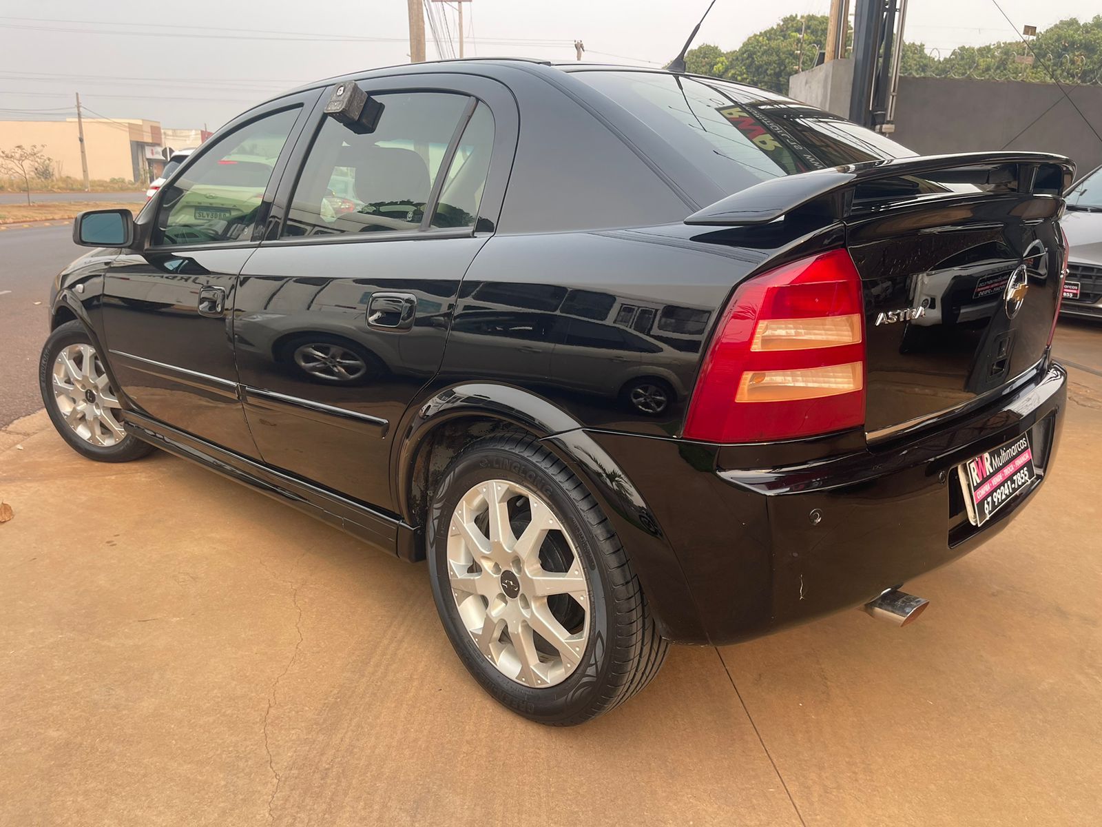 Chevrolet Astra Sedan