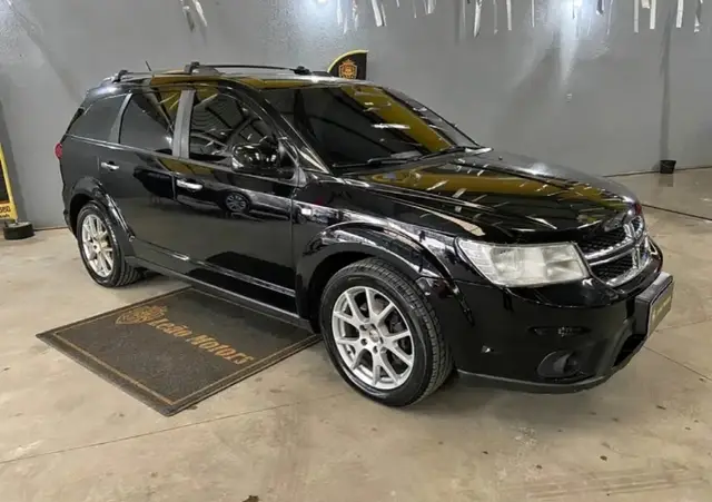 Carro Dodge Journey 2015 RT 3.6 V6 4WD