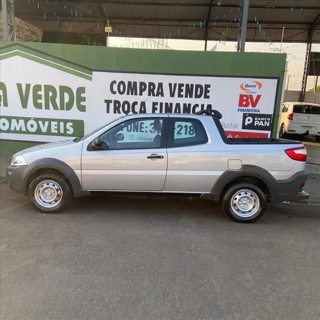 Carro Fiat Strada 2020 Hard Working 1.4 (Flex) (Cabine Dupla)