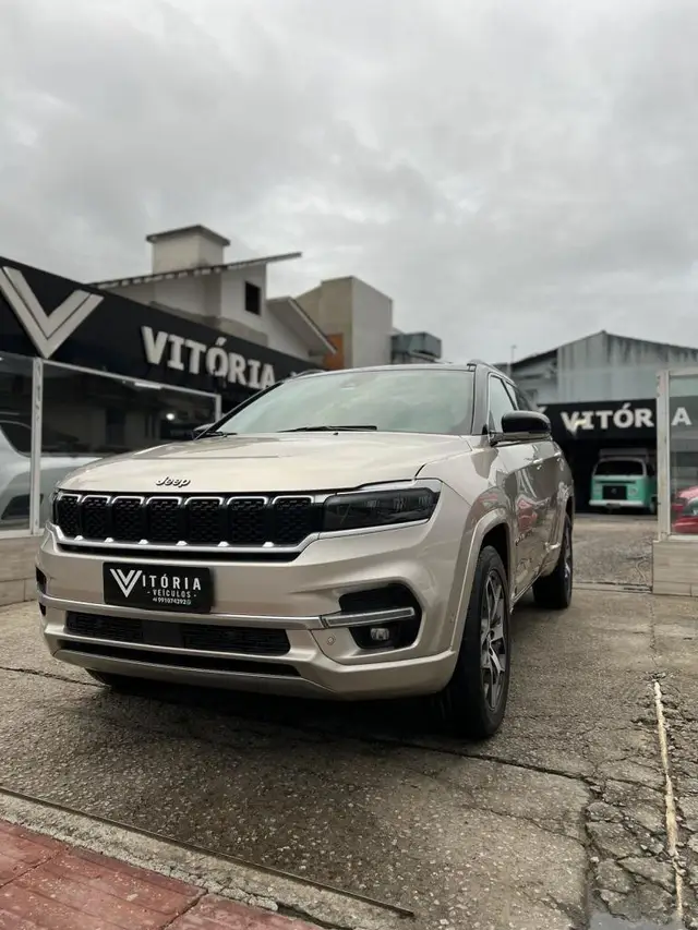 Carro Jeep Commander 2022 Overland TD380 Diesel 4x4 (Aut)
