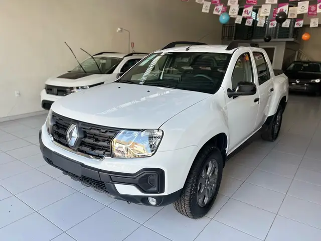 Carro Renault Oroch 2025 Intense 1.6 (Flex)