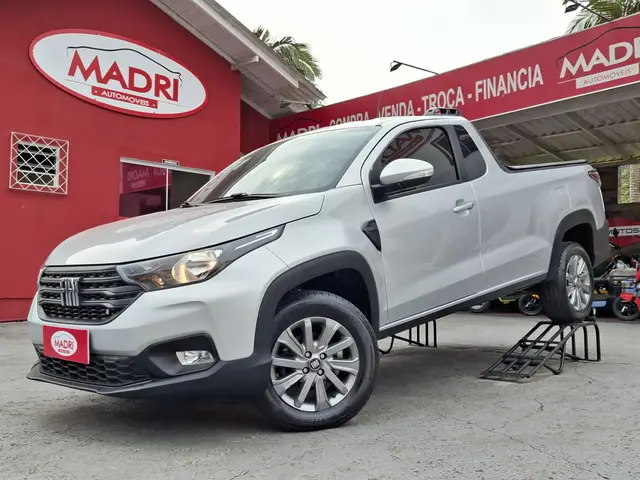 Carro Fiat Strada 2021 Freedom 1.3 CS Plus (Flex)