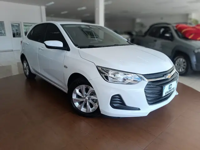 Carro Chevrolet Onix 2023 LT 1.0