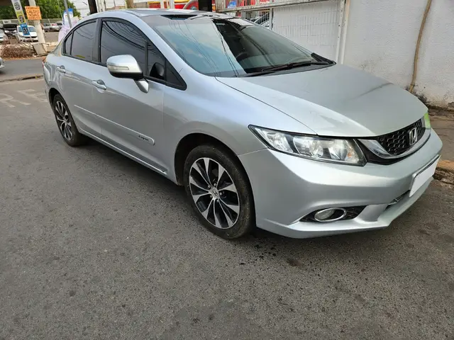 Carro Honda Civic 2016 LXR 2.0 i-VTEC (Aut) (Flex)