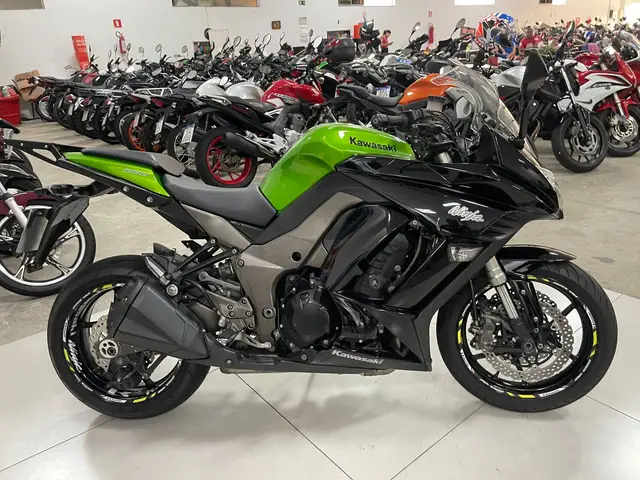 Carro Kawasaki Ninja 2012 1000
