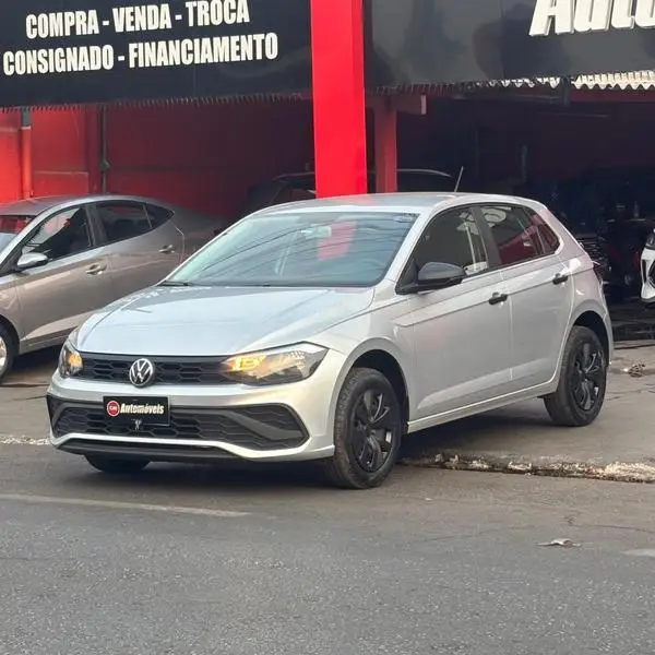 Volkswagen Polo Track 1.0 Flex 12V 5p