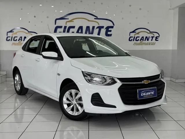 Carro Chevrolet Onix Plus 2023 LT 1.0