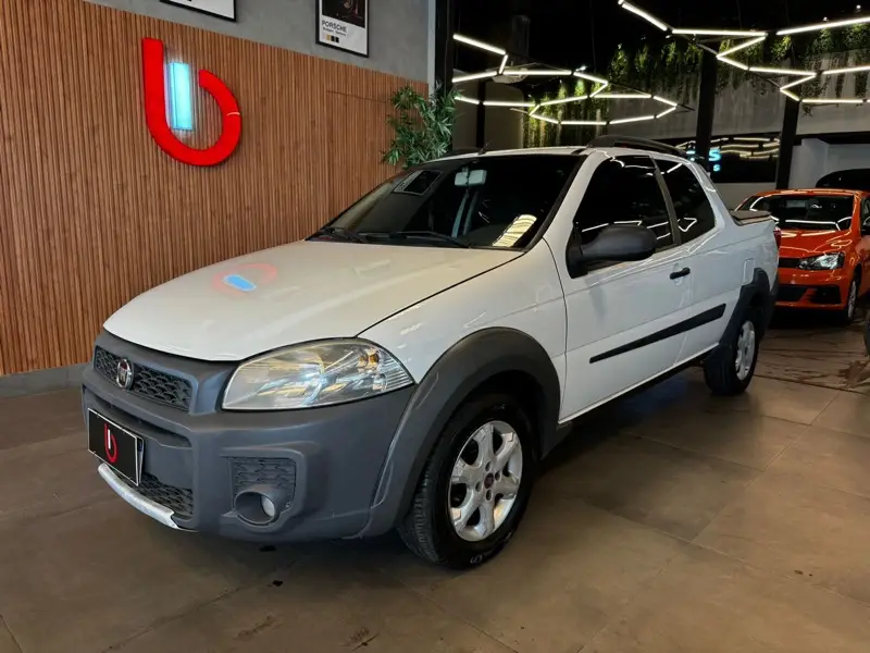 Fiat Strada Working 1.4 (Flex) (Cabine Dupla)