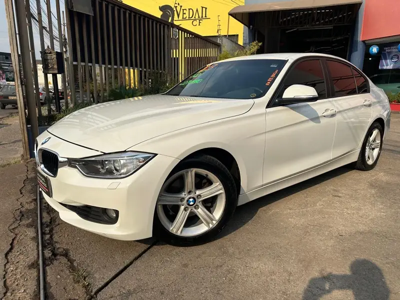 BMW 320i 320i 2.0 Modern (Aut)