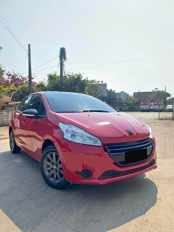 Peugeot 208 Active Pack 1.5 8V (Flex)