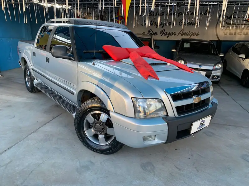 Chevrolet S10 Cabine Dupla S10 Executive 4x4 2.8 Turbo Electronic (Cab Dupla)