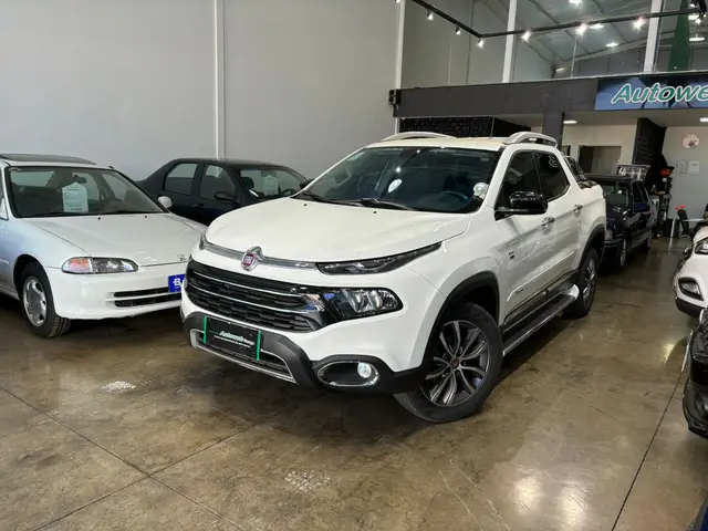 Carro Fiat Toro 2021 2.0 TDI Volcano Auto 4WD