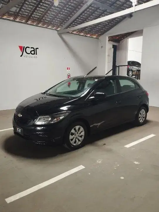 Carro Chevrolet Onix 2019 1.0 Joy SPE/4