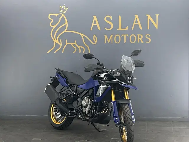 Carro Suzuki V-Strom 2025 800DE
