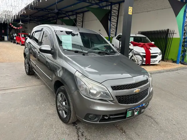 Carro Chevrolet Agile 2011 LTZ 1.4 8V (Flex)