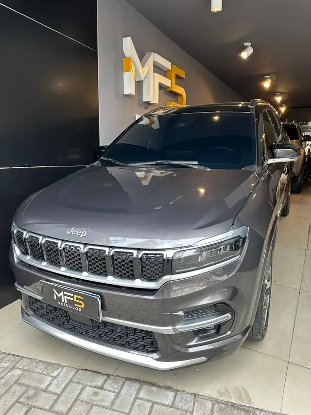 Carro Jeep Commander 2023 Overland 1.3 T270