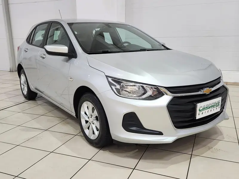 Chevrolet Onix Plus 1.0 LT II (Flex)