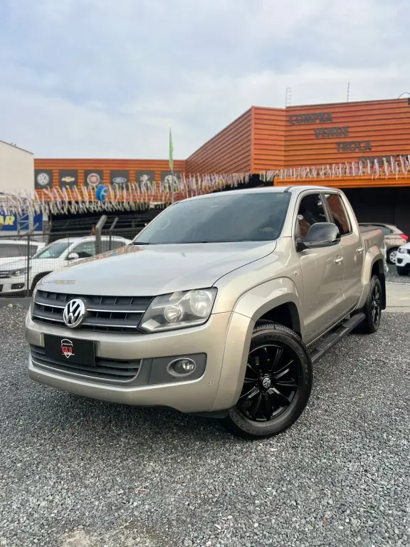 Carro Volkswagen Amarok 2014 2.0 CD 4x4 TDi Highline (Aut)