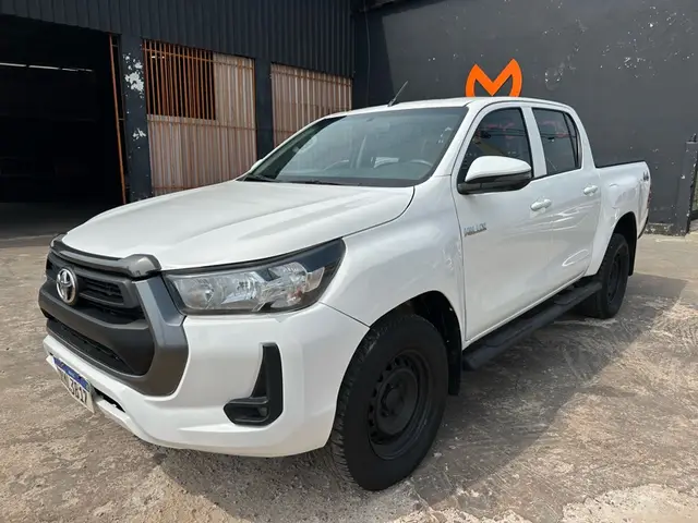 Carro Toyota Hilux Cabine Dupla 2021 STD Power Pack 2.8 TDI CD 4x4