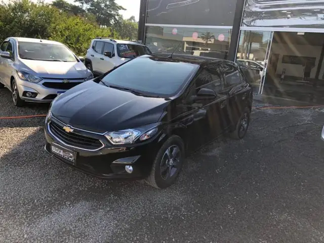 Carro Chevrolet Onix 2018 1.4 LTZ SPE/4