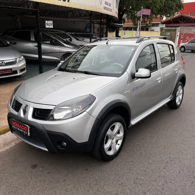 Carro Renault Sandero Stepway 2011 1.6 16V (Flex)