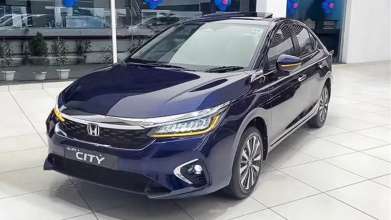 Novo Honda City está pronto para estrear novo visual e pode ser híbrido