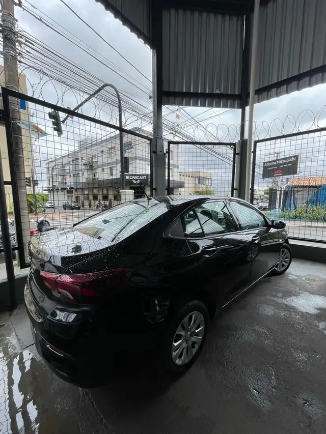 Carro Chevrolet Onix Plus 2021 1.0 LT (Flex)