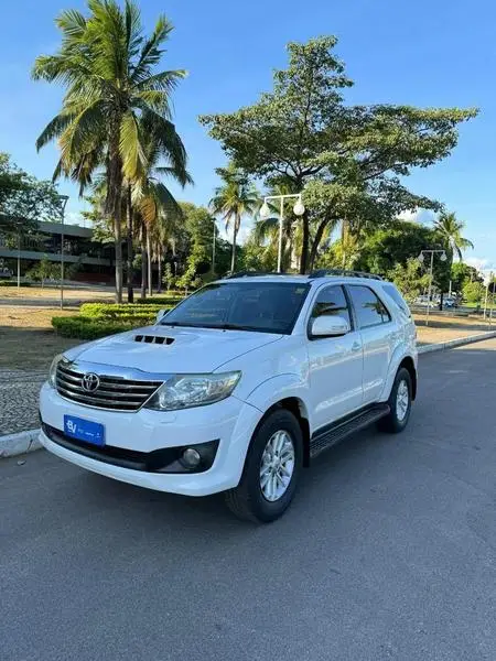 Carro Toyota Hilux Cabine Dupla 2013 Hilux SRV 4x4 3.0 (cab. dupla)