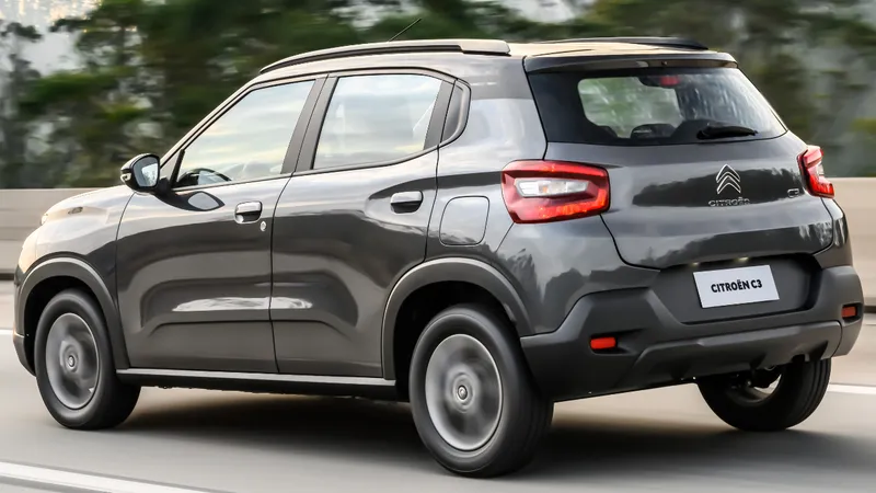 Citroën C3 passa por reajuste e se distancia ainda mais de Fiat Mobi