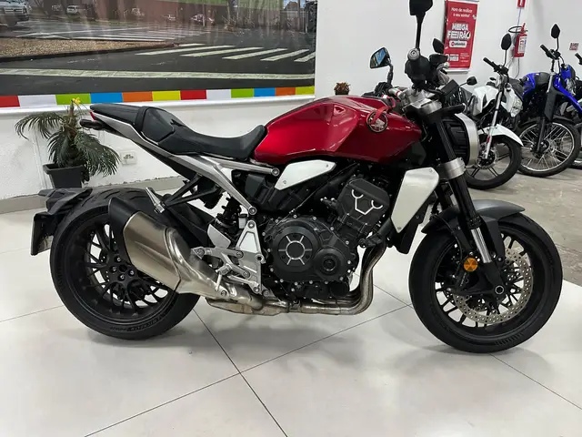Moto Honda CB 1000R 2023 (ABS)