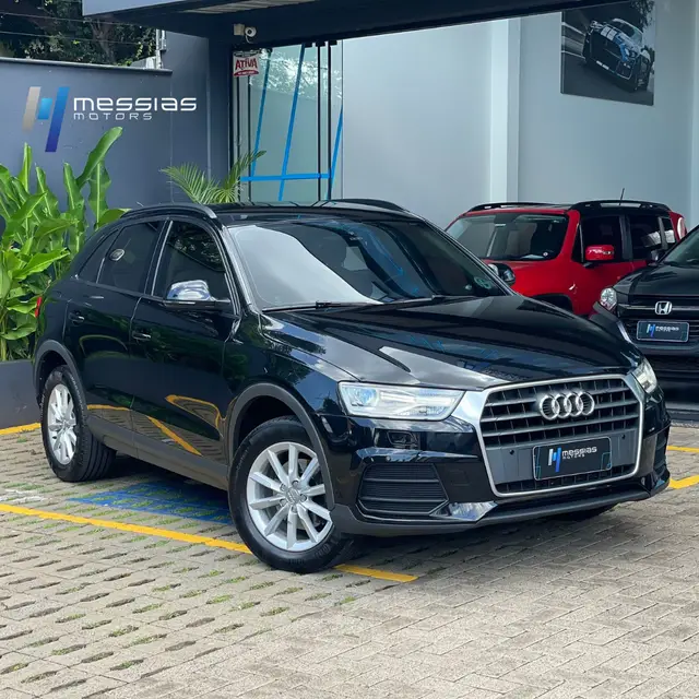 Carro Audi Q3 2018 1.4 TFSI Ambiente S Tronic