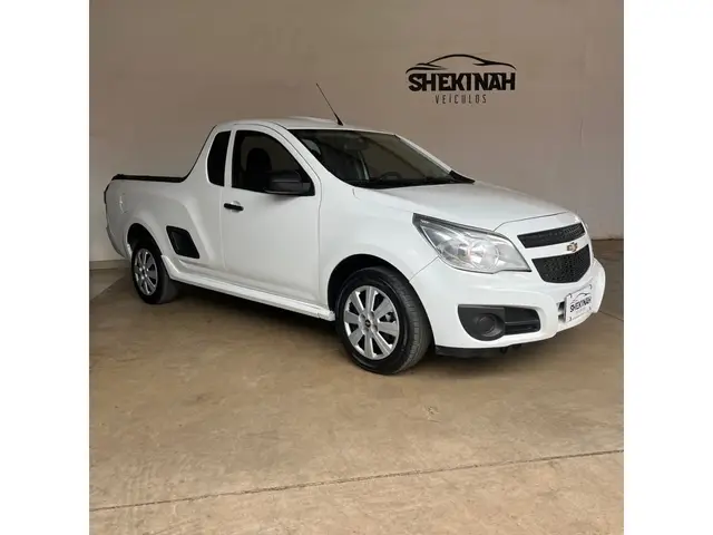 Carro Chevrolet Montana 2020 LS 1.4 (Flex)