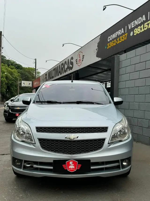 Carro Chevrolet Agile 2011 LTZ 1.4 8V (Flex)