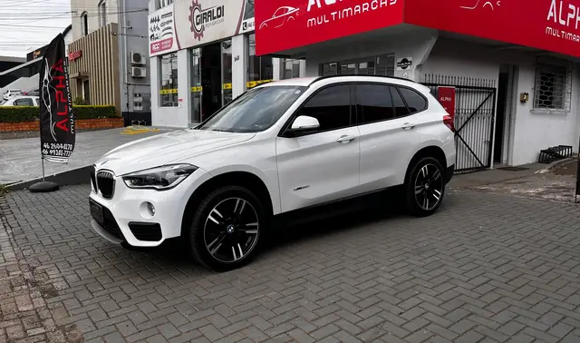 Carro BMW X1 2017 2.0 sDrive20i GP ActiveFlex