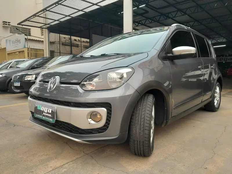 Volkswagen Up! 1.0 12v TSI E-Flex Cross