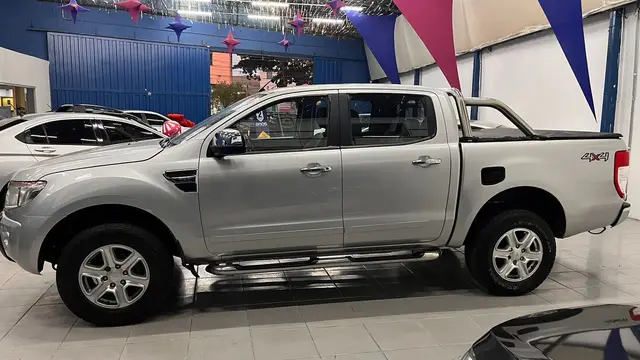 Carro Ford Ranger Cabine Dupla 2014 Ranger 3.2 XLT CD 4x4 (Aut)