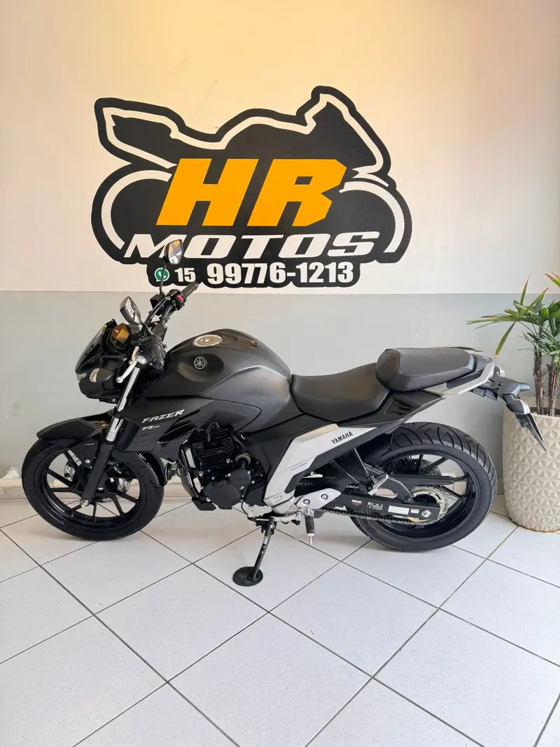 Yamaha Fazer FZ25 ABS