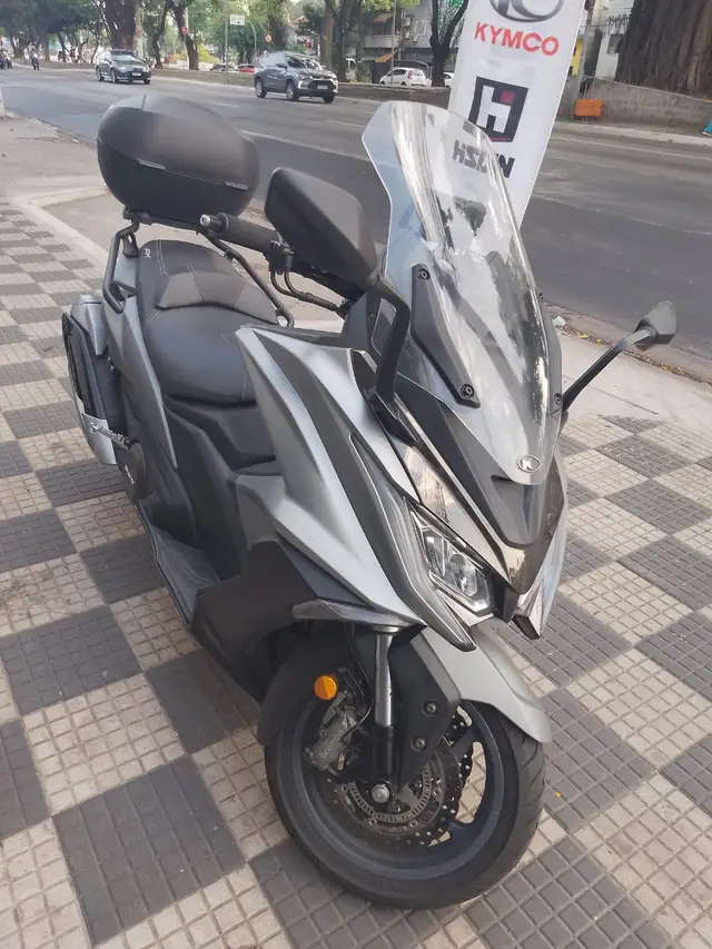 Carro Kymco Kymco 2022 AK 550i ABS