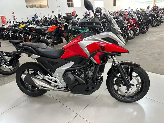 Carro Honda NC 750X 2025 DCT