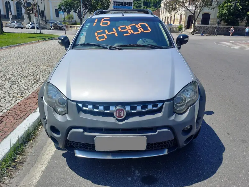 Fiat Strada Adventure 1.8 16V (Flex) (Cabine Estendida)