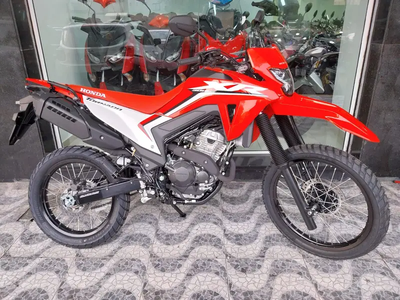 Honda XR 300L Tornado