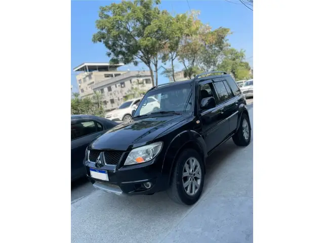 Carro Mitsubishi Pajero TR4 2012 2.0 16V 4x2 (Flex) (Aut)